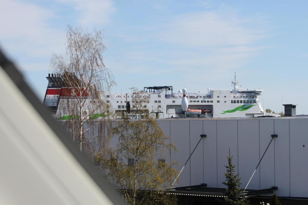 Ferienwohnung Strom Ahoi - Premium - Modern - Inkl Stellplatz - 200M Zum Alten Strom - Wasserblick Rostock Zewnętrze zdjęcie